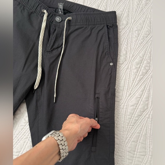 VUORI Drawstring Chino - Picture 2 of 9